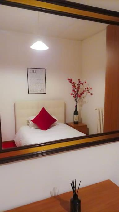 Unique & Beautiful Bedroom In Central Of Firenze Eksteriør billede