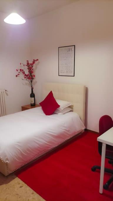 Unique & Beautiful Bedroom In Central Of Firenze Eksteriør billede